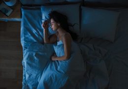7-Ways-To-Lose-Weight-While-Sleeping